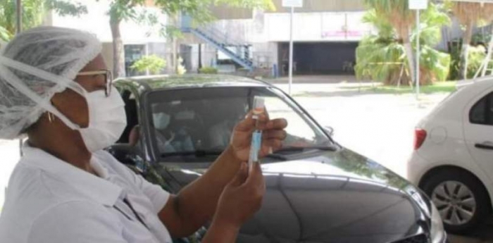 Salvador suspende vacinação contra covid-19 por falta de doses