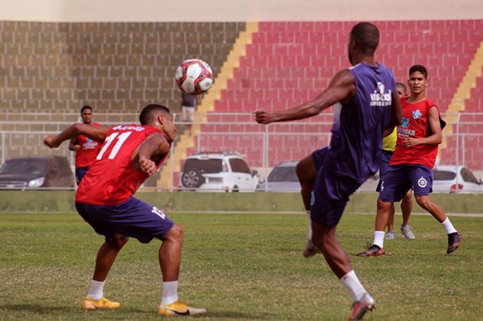 Profissional e Sub-20 da Juazeirense fazem jogo treino visando próximos confrontos