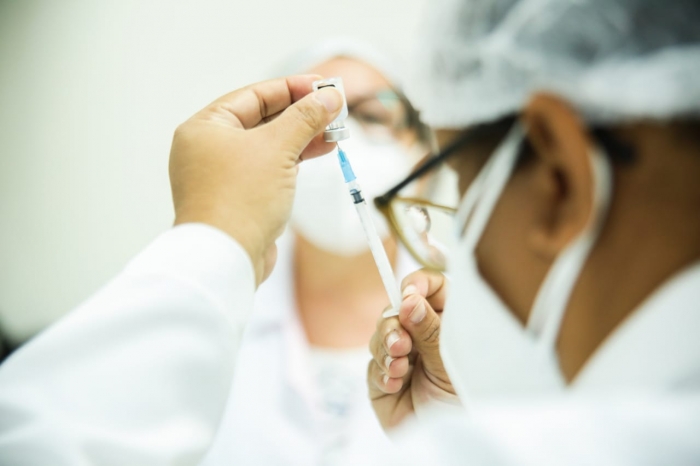 Secretaria de Saúde informa pontos de vacinação para aplicação da primeira dose em Petrolina
