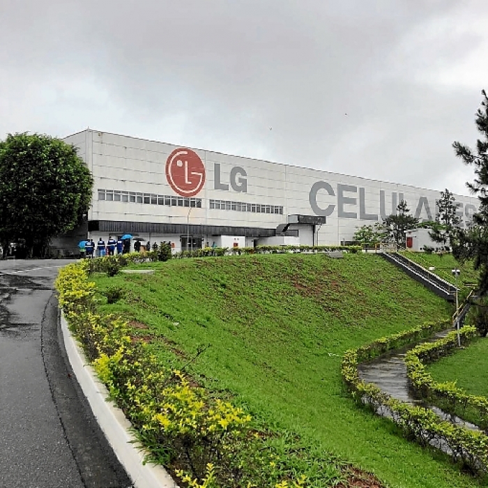 LG decide encerrar operações no mercado de celulares; fábrica brasileira será afetada