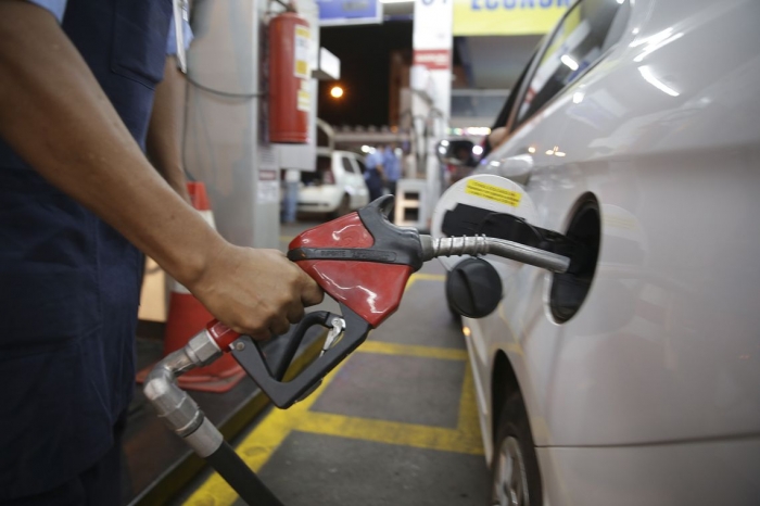Petrobras anuncia reajustes de 7,2% nos preços da gasolina e gás de cozinha