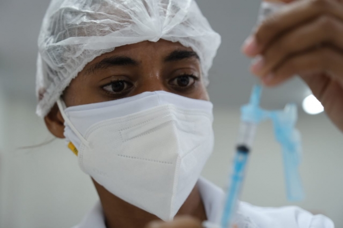 Secretaria de Saúde abre agendamento para imunização com primeira dose em Petrolina