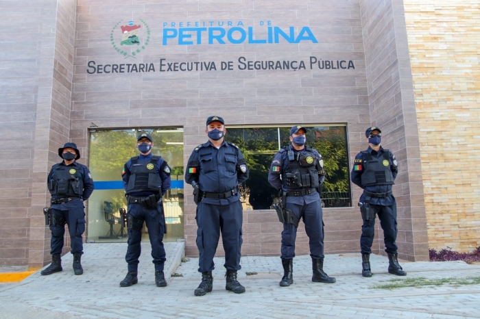 Guarda Civil de Petrolina tem auxílio fardamento e munições garantidos pela prefeitura