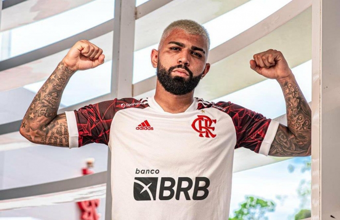 Isla exclui Instagram após polêmica no Flamengo