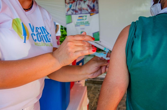 Prefeitura de Juazeiro vacina contra Covid-19 e Influenza neste sábado