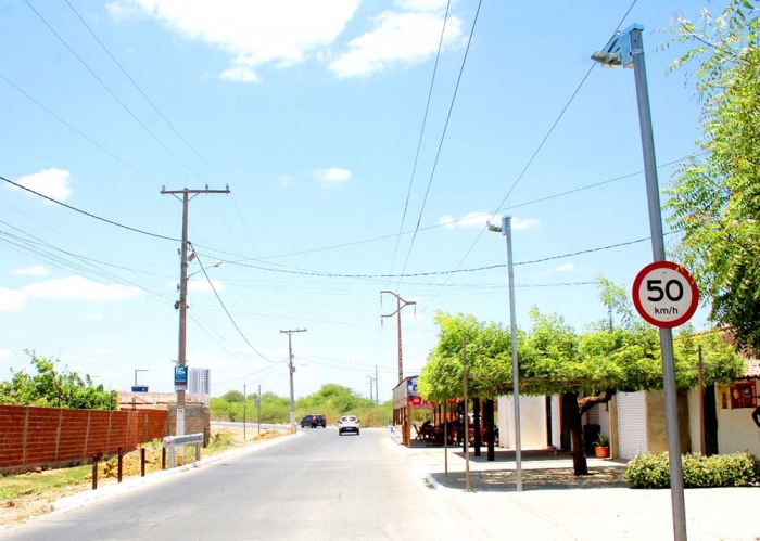 Avenida no bairro Quidé tem novo limite de velocidade