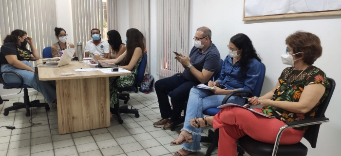 Equipe técnica da Secretaria de Saúde de Juazeiro discute atual cenário epidemiológico da Covid-19