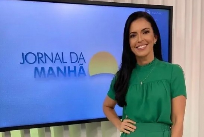 Jornalista Thaic Carvalho anuncia saída da Rede Bahia