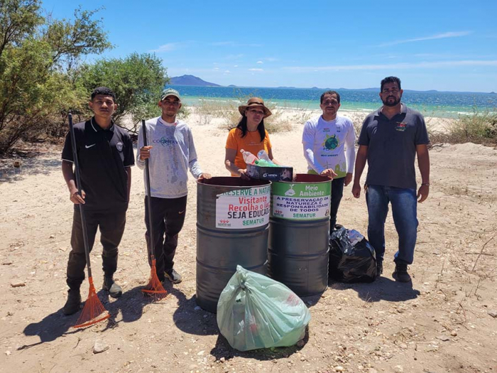 Preservação do meio ambiente: Prefeitura de Sento-Sé realiza limpeza na Ilha do Mocó