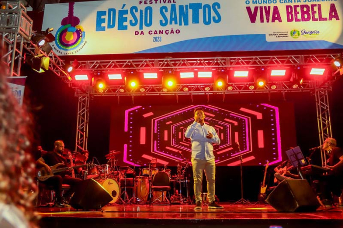 Primeira noite da 25ª edição do Festival Edésio Santos da Canção leva diversidade musical para juazeirenses