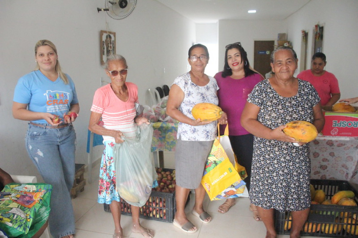 Prefeitura de Juazeiro garante alimento para mais de 1.350 famílias cadastradas nos CRAS  