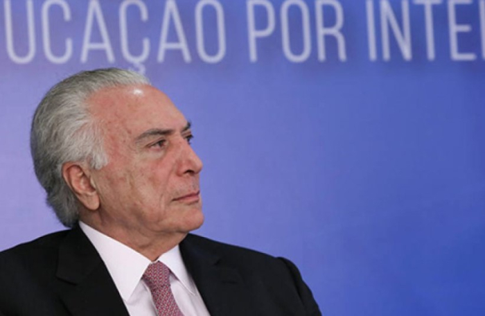 Michel Temer diz ser contra prisão de Jair Bolsonaro pelo que a PF revelou até o momento