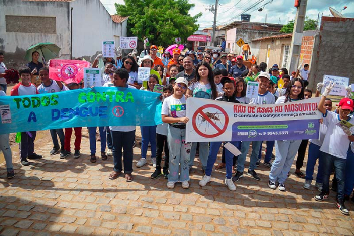 Prefeitura de Juazeiro mobiliza bairro Antônio Guilhermino contra a dengue