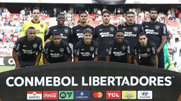 Botafogo perde a segunda seguida e se complica na fase de grupos da Copa Libertadores
