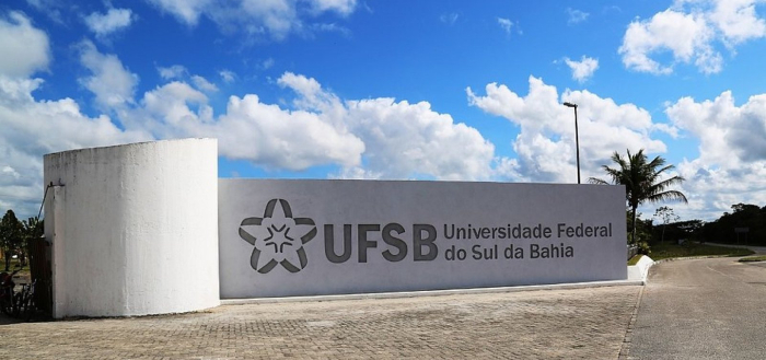 Professores anunciam greve em universidades federais nesta segunda-feira; UFSB e UFRB estão na lista