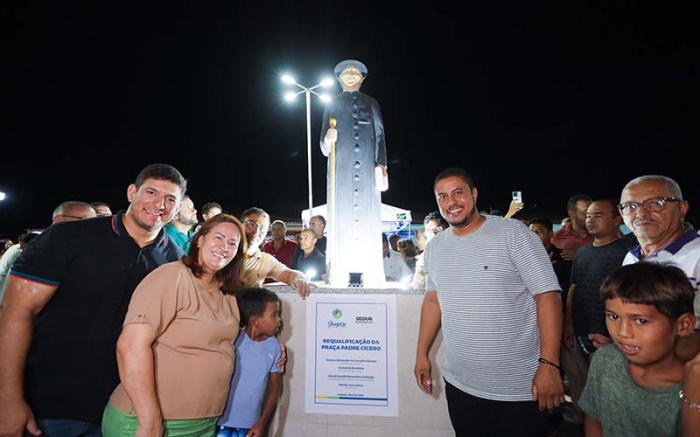 Com investimento de quase R$ 200 mil, gestão Suzana Ramos entrega mais uma praça no bairro Dom José Rodrigues