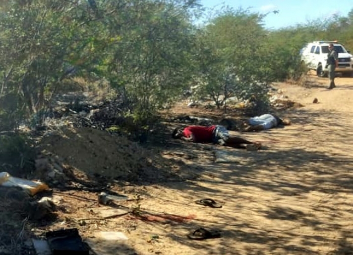 Três adolescentes são encontrados mortos numa estrada em Petrolina
